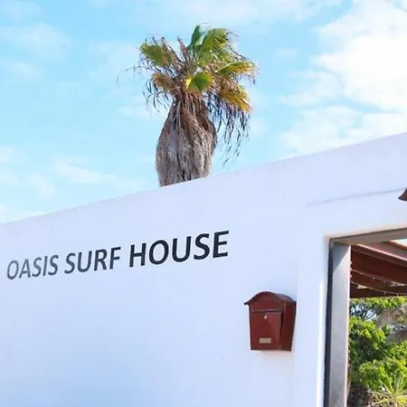 Oasis Surf House Finca Lägenhet
