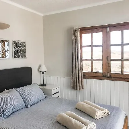 Oasis Surf House Finca Daire Soo